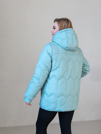 Wendbare Damenjacke mit Kapuze und bequemer Passform
