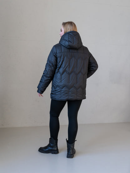 Wendbare Damenjacke mit Kapuze und bequemer Passform