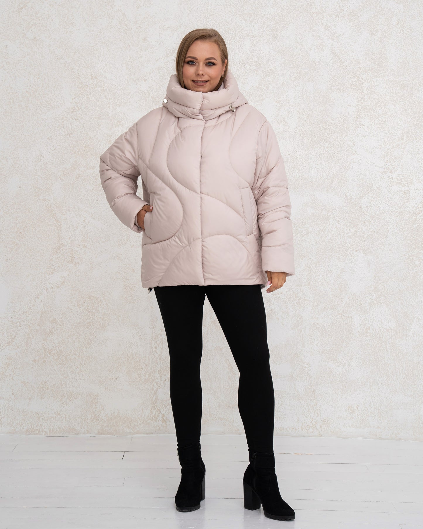 Damen-Winterjacke mit Kunstdaunen 0480 Milchweiß