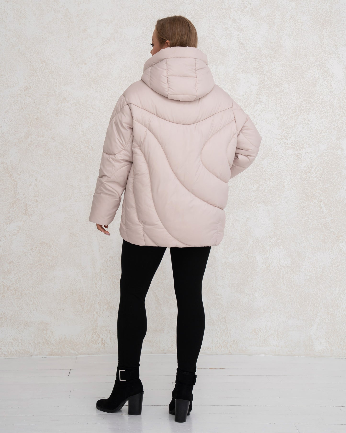 Damen-Winterjacke mit Kunstdaunen 0480 Milchweiß