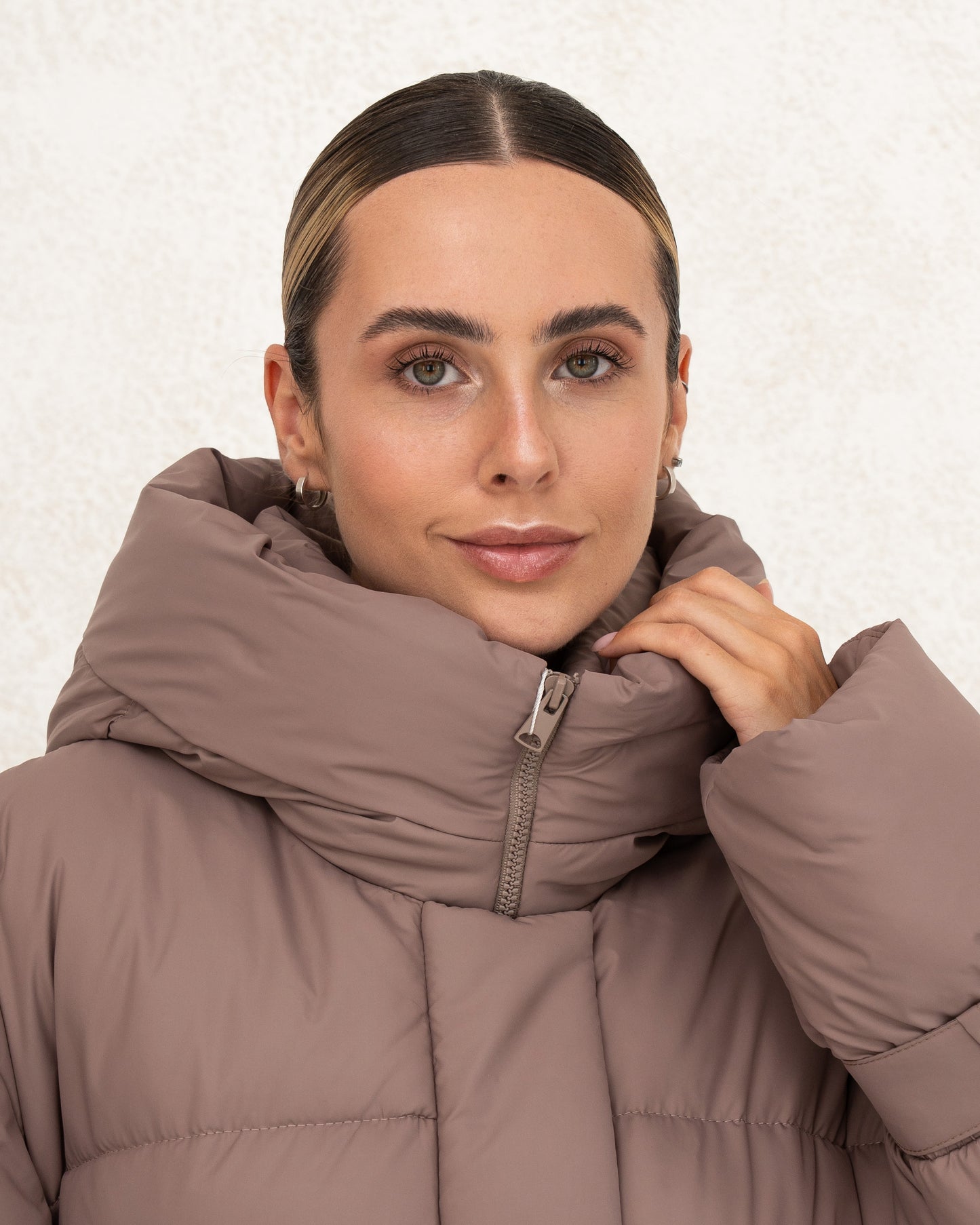 Damen-Winterjacke mit Kunstdaunen 0477 beige