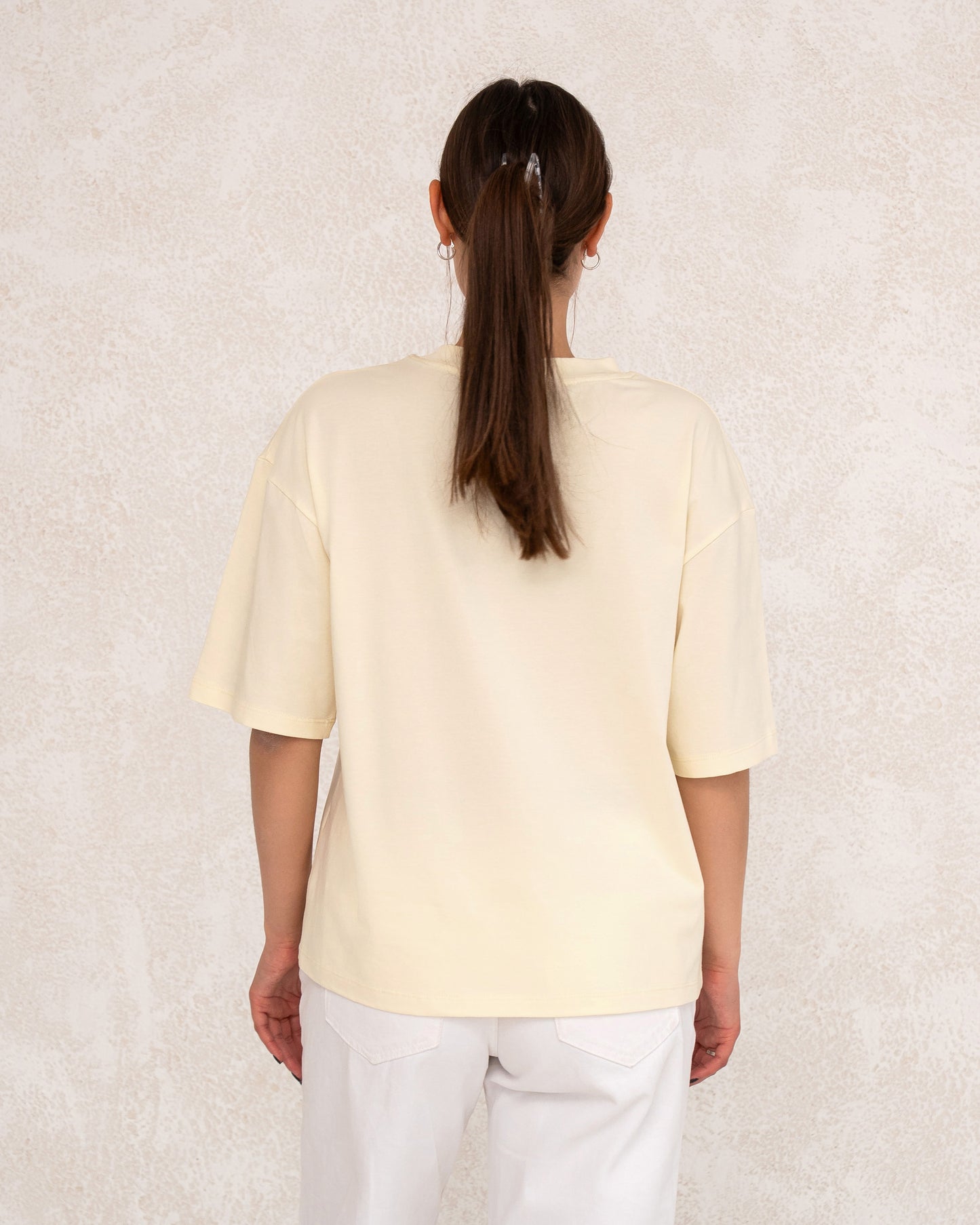 Modernes Damen-T-Shirt mit floralem Print