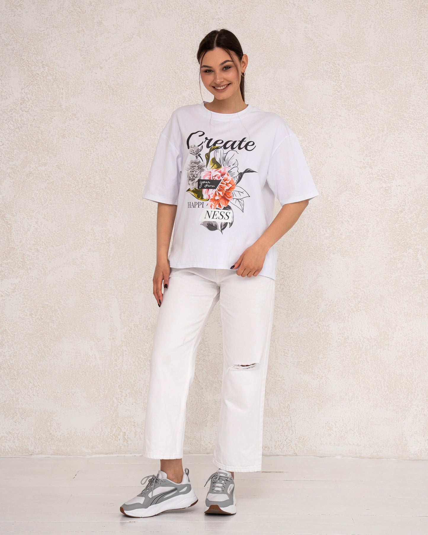 Modernes Damen-T-Shirt mit floralem Print