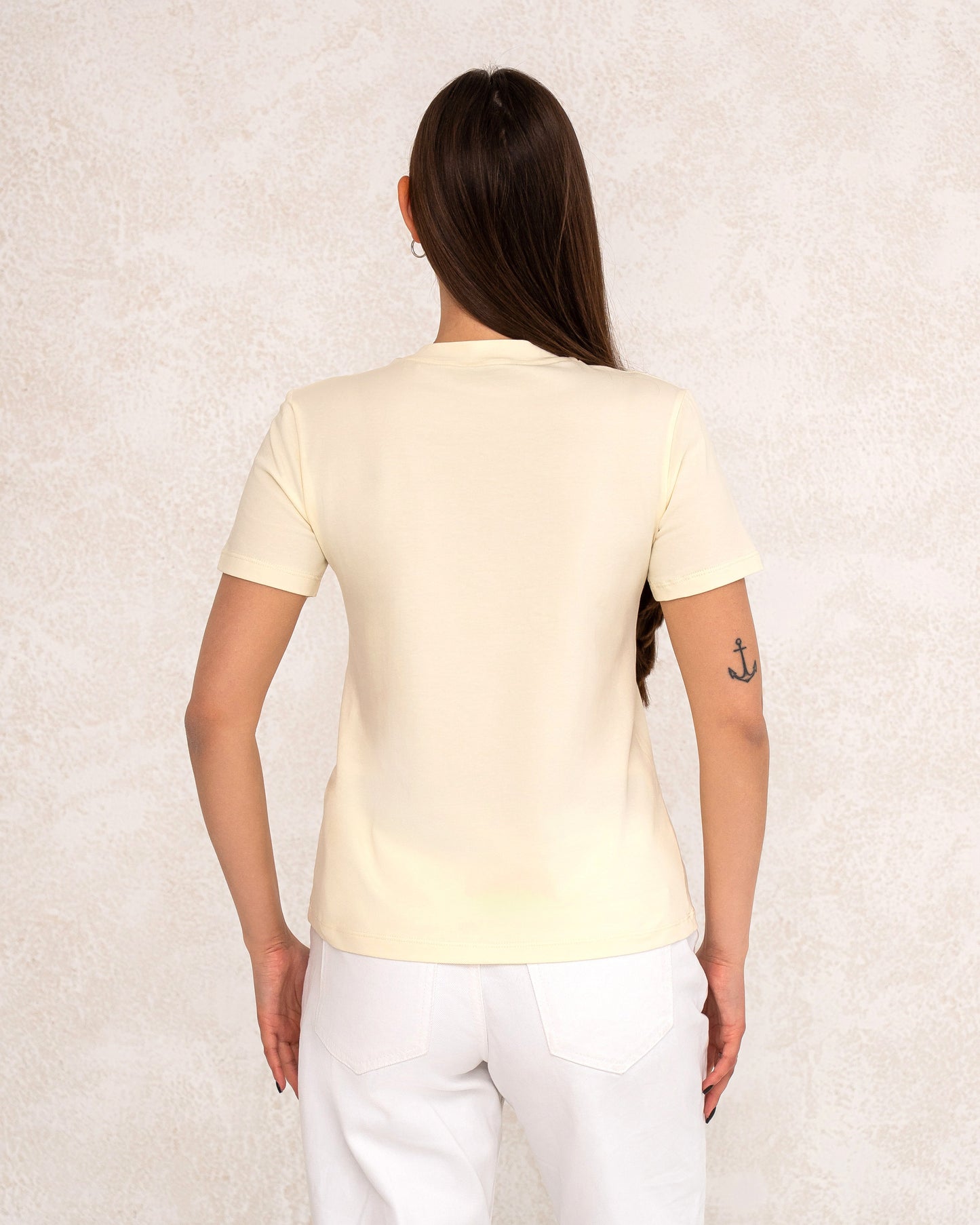 Modernes Damen-T-Shirt mit Statement-Print