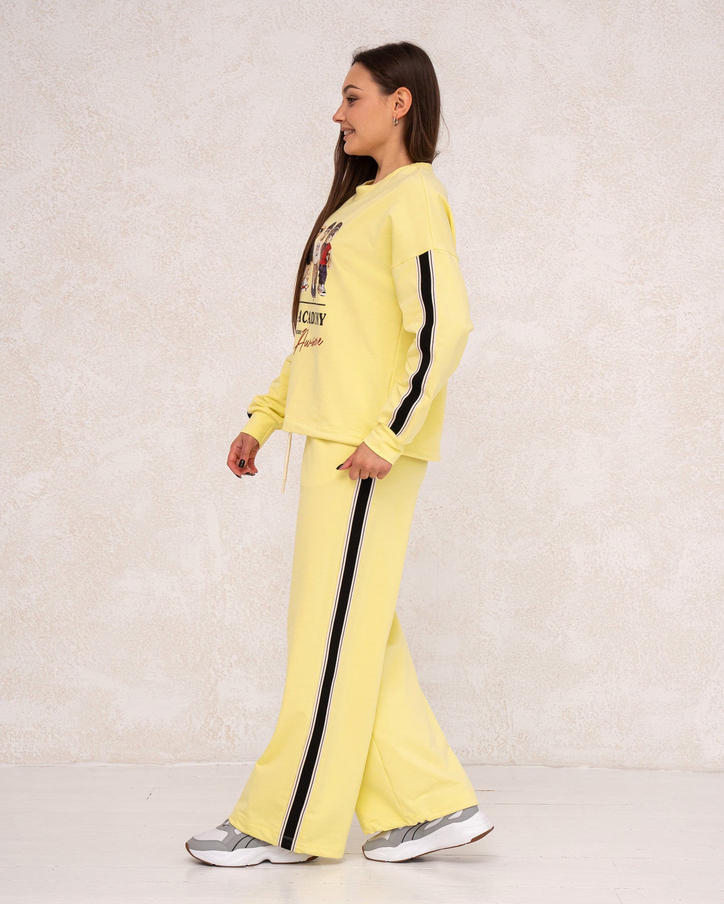 Damen-Zweiteiler mit Print und weitem Bein