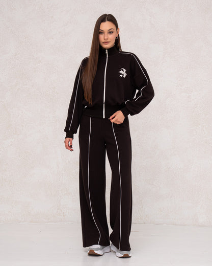 Damen-Zweiteiler mit Reißverschlussjacke und weiter Hose