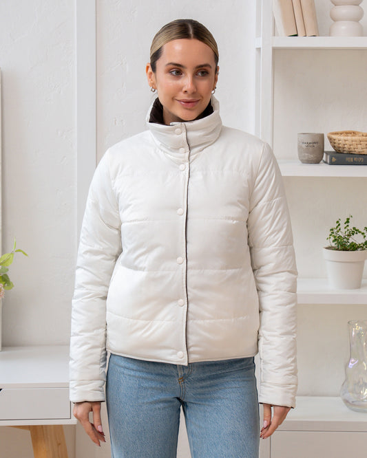 Damenjacke mit Stehkragen und funktionalen Taschen