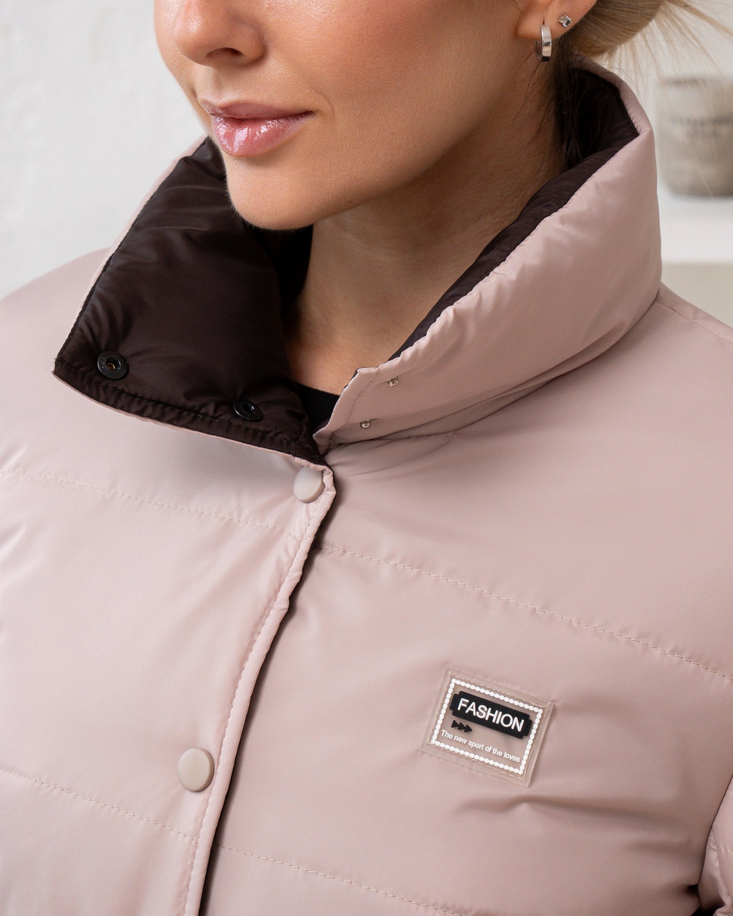 Damenjacke mit Stehkragen und funktionalen Taschen