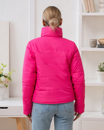 Damenjacke mit Stehkragen und funktionalen Taschen