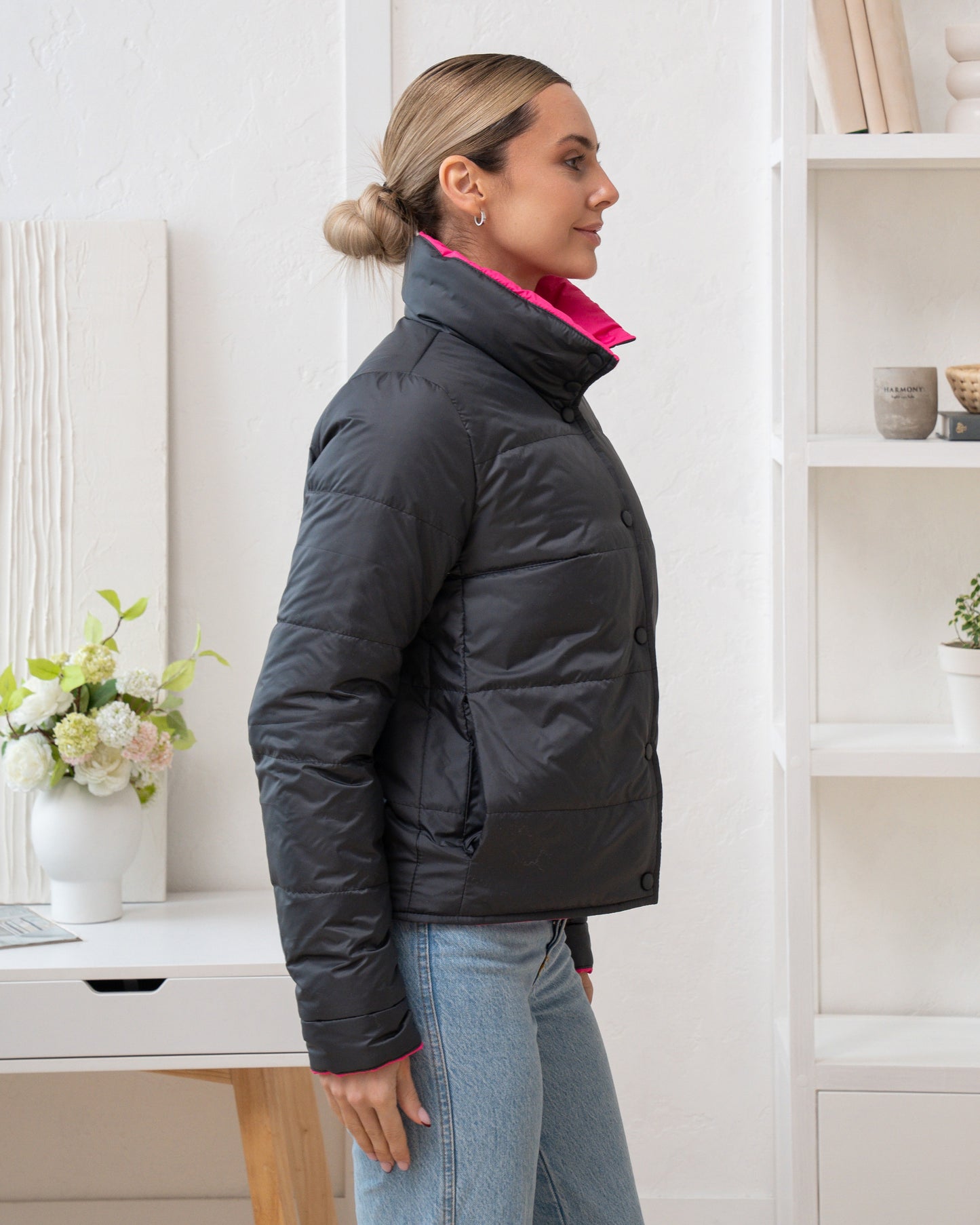 Damenjacke mit Stehkragen und funktionalen Taschen